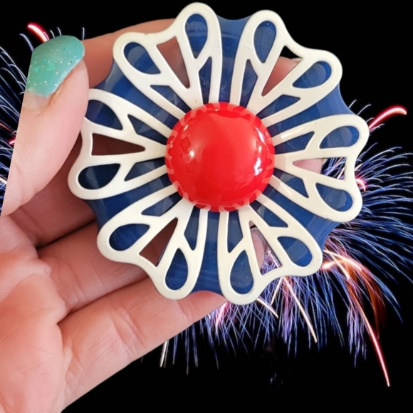 1976 U.S. Bicentennial Patriotic Jewelry Set- Necklace & Brooch - Picture 3 of 8